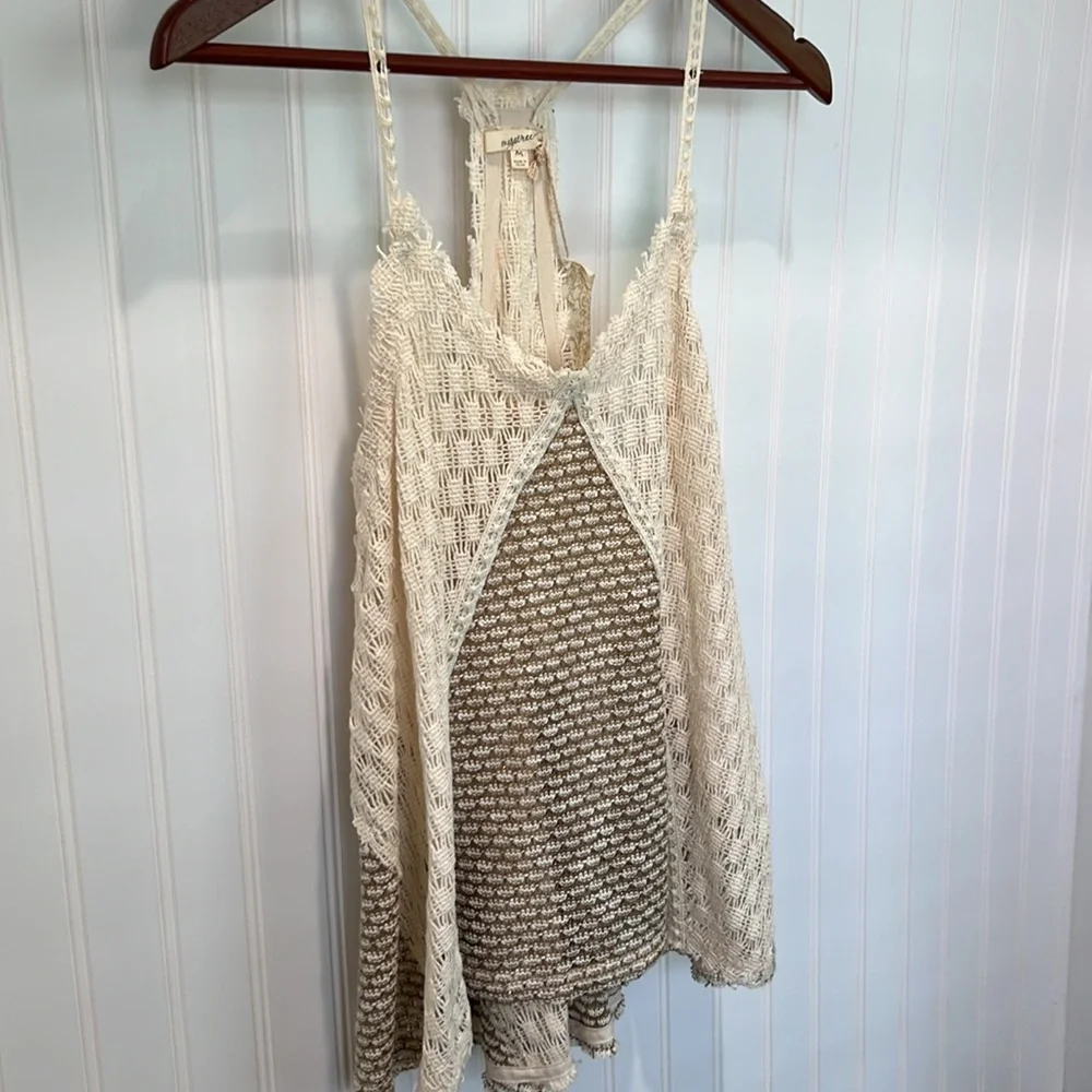 Mystree Racer Back Crochet Top - Picture 3 of 9